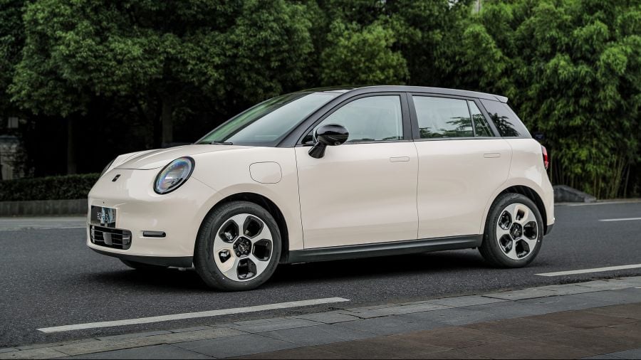Brasil chega a 1 milhão de carros eletrificados em 2026