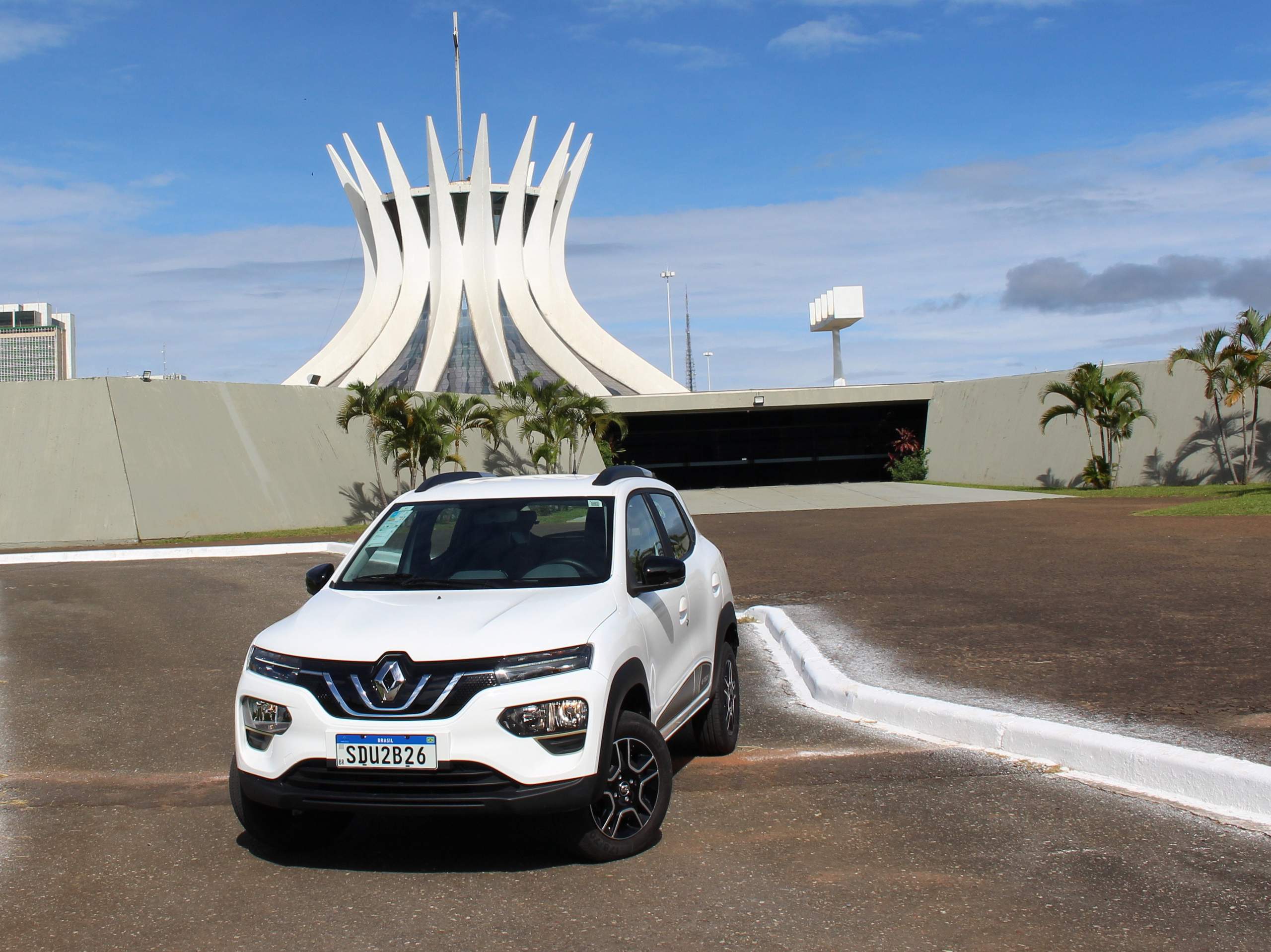 Depreciação de carros elétricos no Brasil em 2026 — quem perdeu mais e quem resistiu