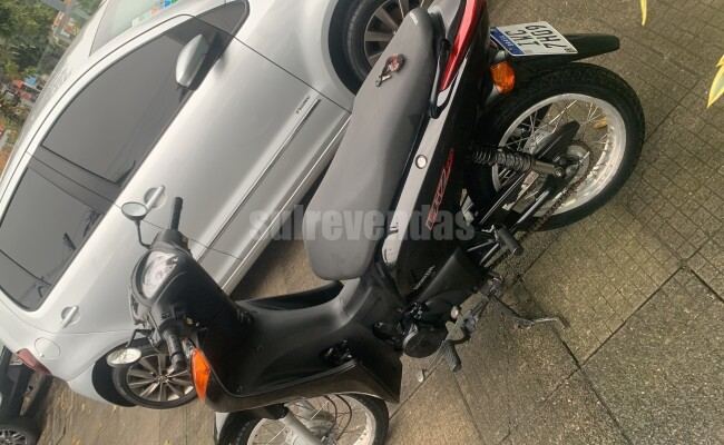 Honda C 100 BIZ-ES
