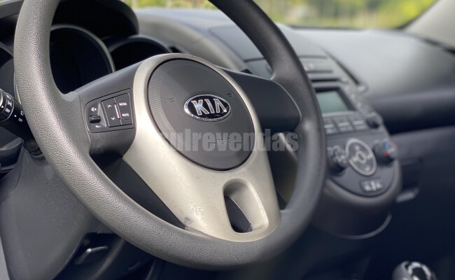 KIA SOUL