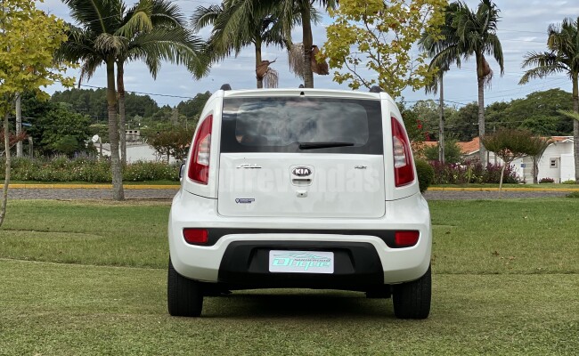 KIA SOUL