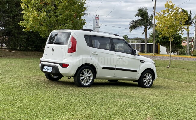 KIA SOUL