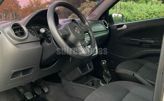 VOLKSWAGEN GOL