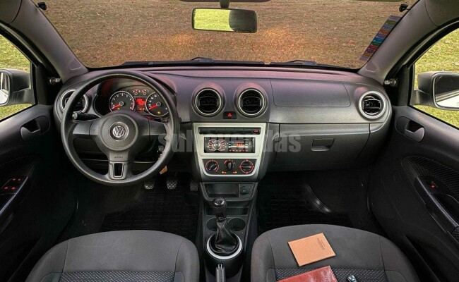 VOLKSWAGEN GOL