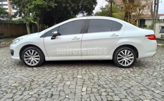 PEUGEOT 408