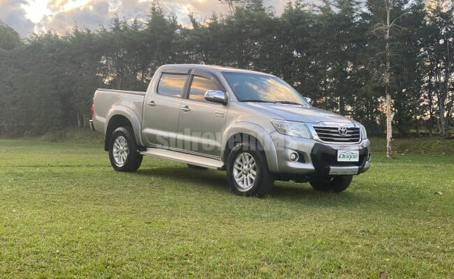 Toyota HILUX CD