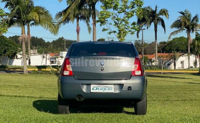RENAULT LOGAN