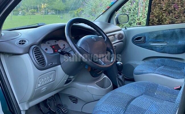 RENAULT SCENIC