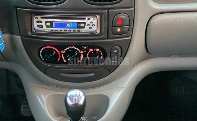 RENAULT SCENIC