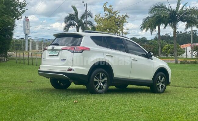 TOYOTA RAV-4