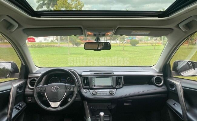 TOYOTA RAV-4