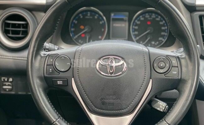 TOYOTA RAV-4