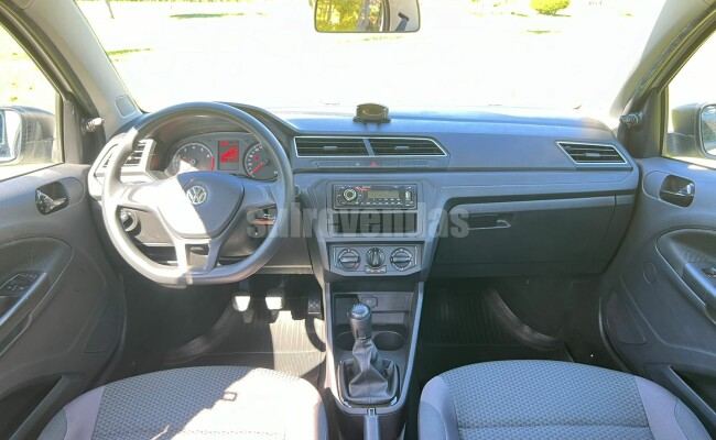 VOLKSWAGEN VOYAGE