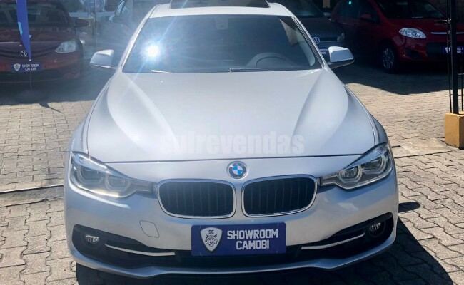 BMW 320i
