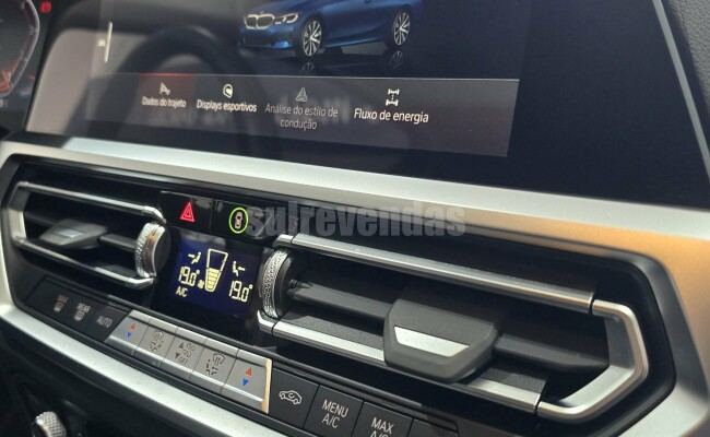 BMW 320I