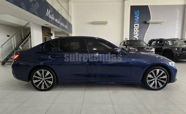 BMW 320I