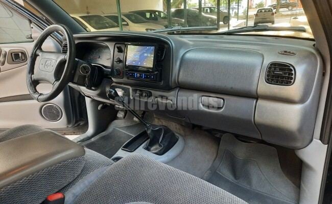 DODGE DAKOTA