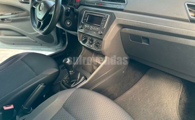 VOLKSWAGEN GOL