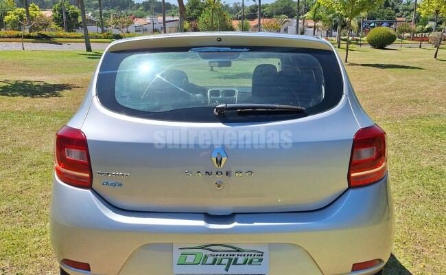 RENAULT SANDERO