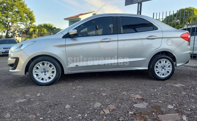 FORD KA SEDAN