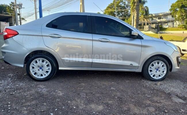 FORD KA SEDAN