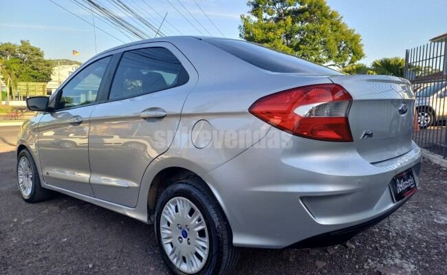FORD KA SEDAN