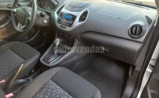FORD KA SEDAN