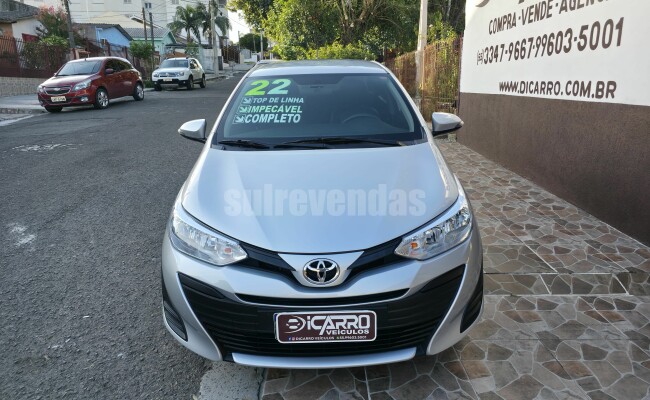 TOYOTA YARIS