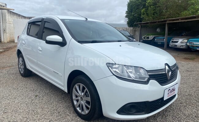 RENAULT SANDERO