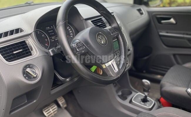 VOLKSWAGEN CROSSFOX
