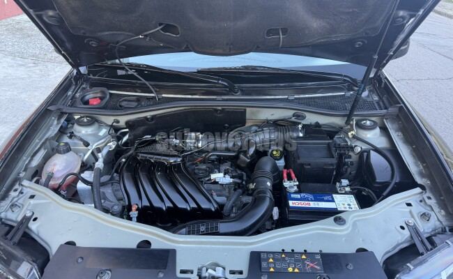 RENAULT DUSTER