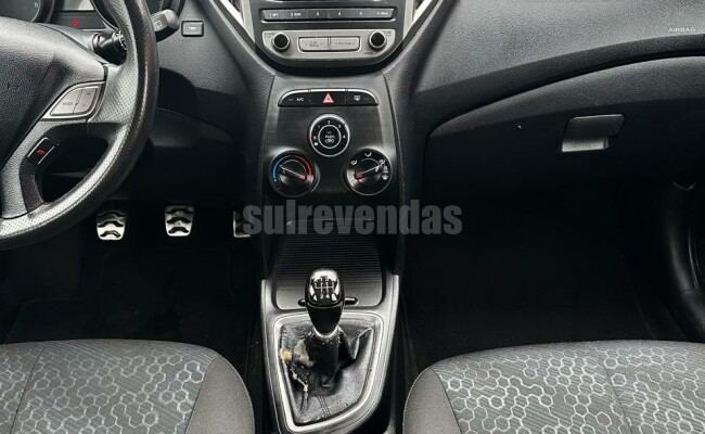 HYUNDAI HB20X