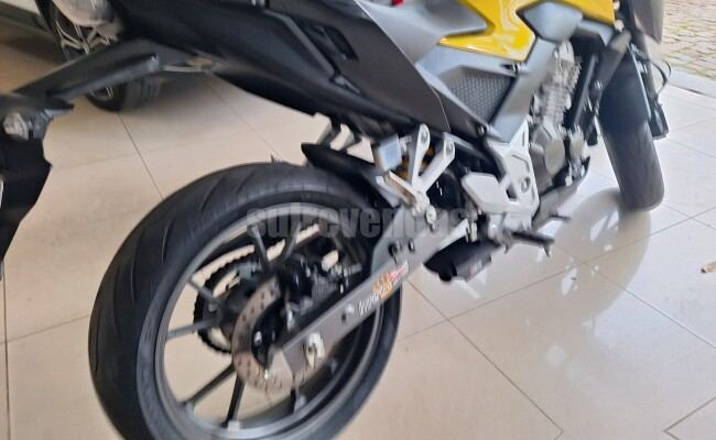 Honda CB 300F Twister Flex