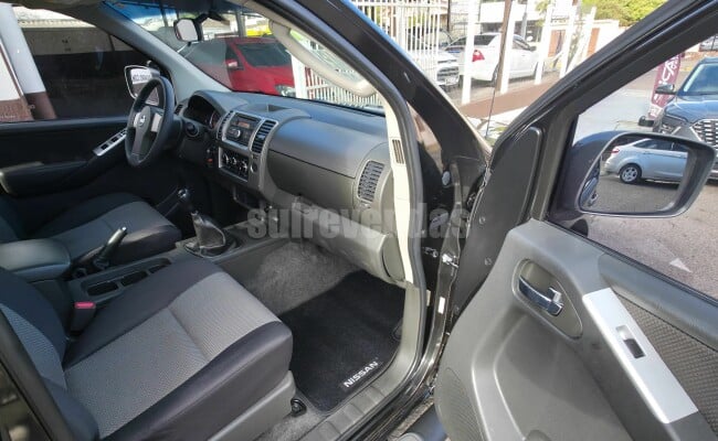 NISSAN FRONTIER