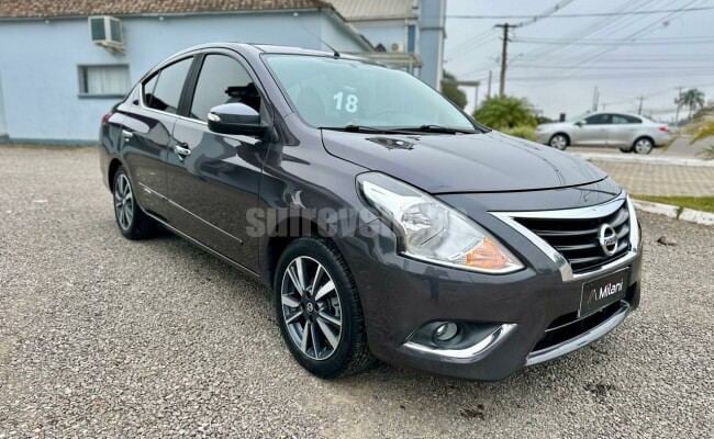 Nissan VERSA