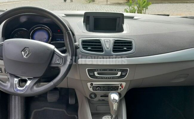 RENAULT FLUENCE