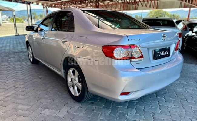 TOYOTA COROLLA