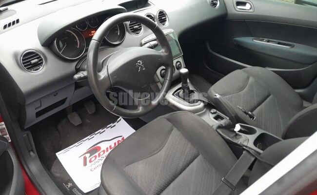 PEUGEOT 308
