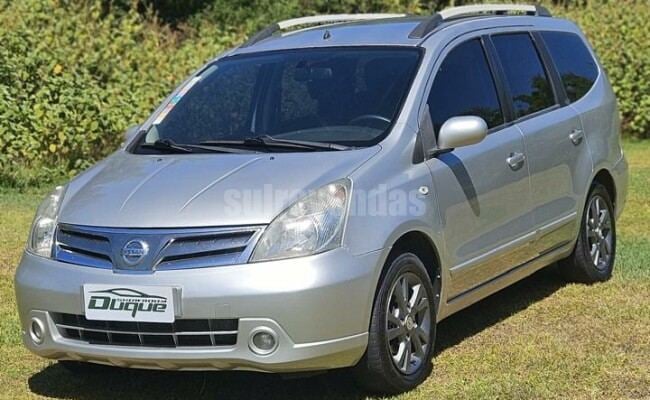 NISSAN GRAND LIVINA