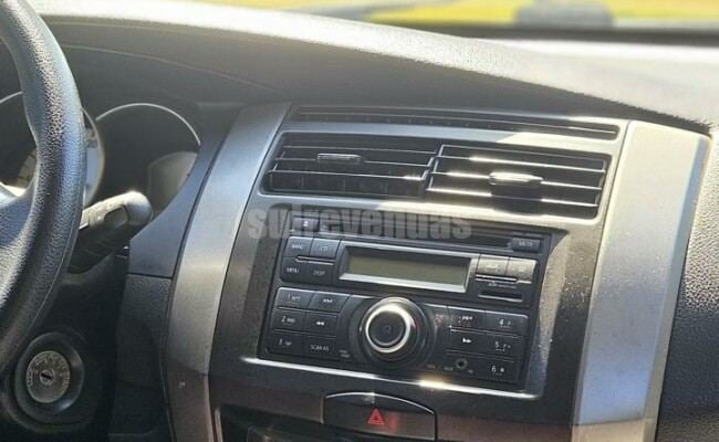 NISSAN GRAND LIVINA