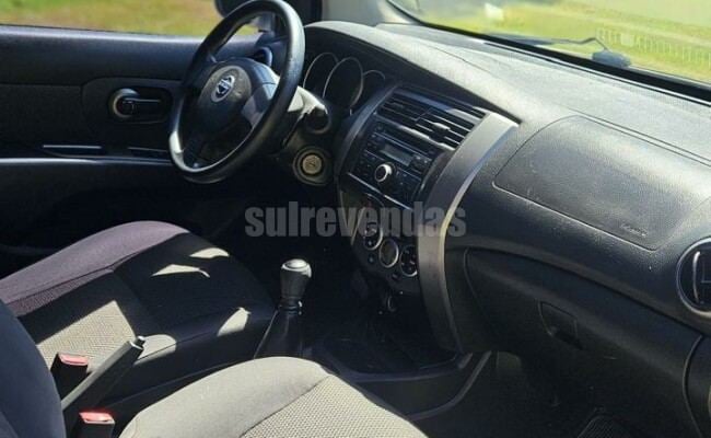 NISSAN GRAND LIVINA