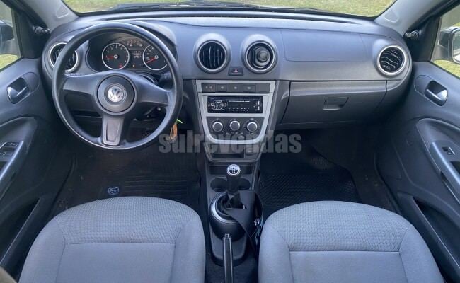 VOLKSWAGEN GOL