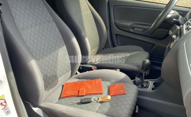 VOLKSWAGEN FOX