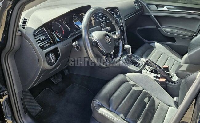 Volkswagen GOLF HIGHLINE AC