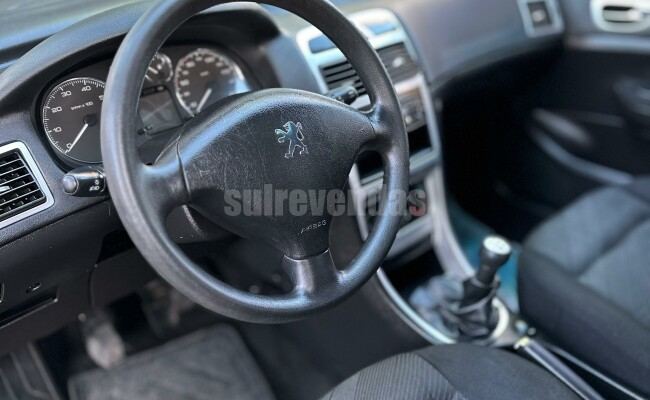 Peugeot 307