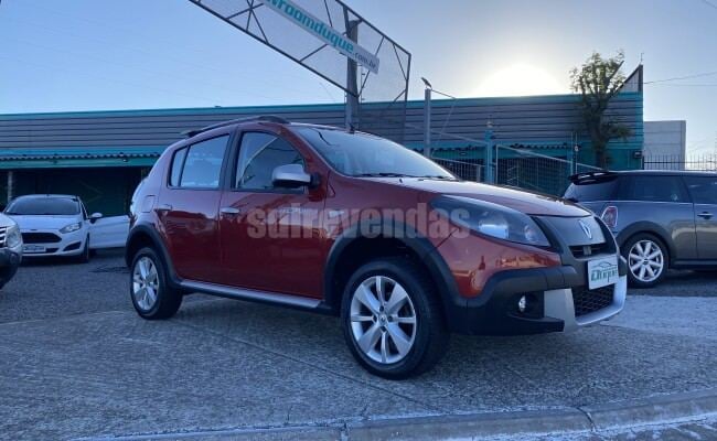 Renault SANDERO