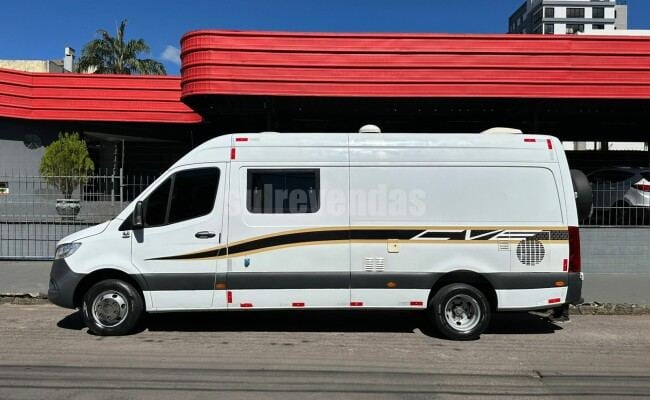 MERCEDES-BENZ SPRINTER 516