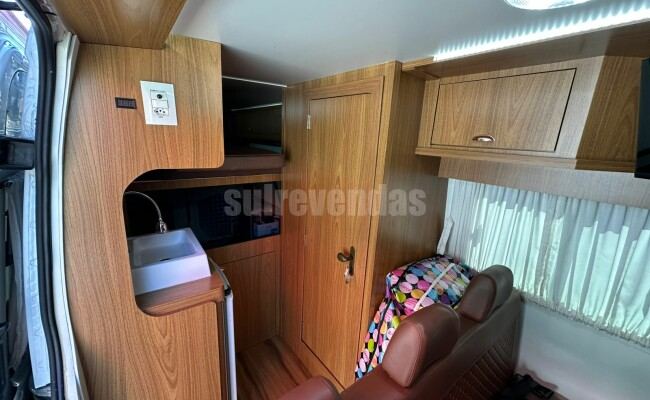 MERCEDES-BENZ SPRINTER 516