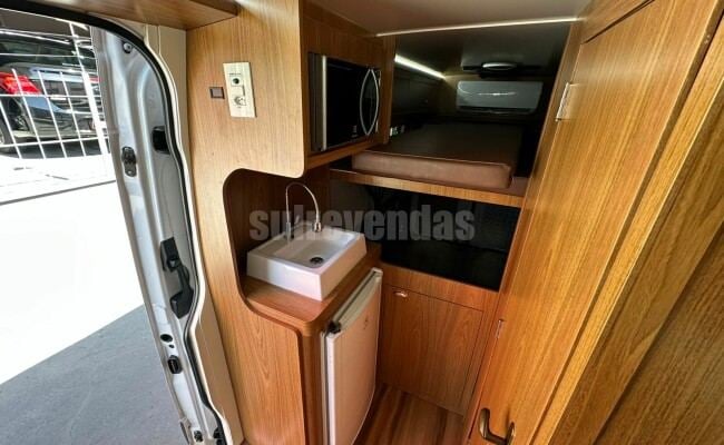 MERCEDES-BENZ SPRINTER 516