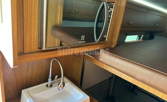 MERCEDES-BENZ SPRINTER 516